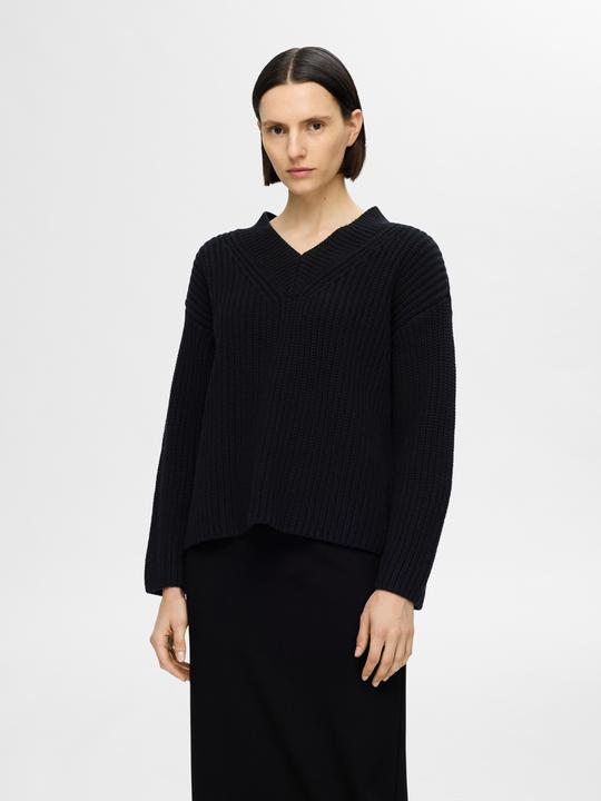 Actual product image Selected Femme V-neck knit jumper (M)