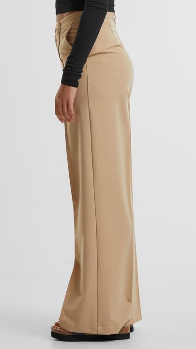 Actual product image Urban Classics Ladies Wide Pleated Pants - 139273 (30)