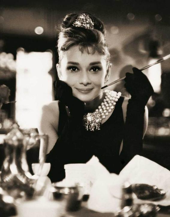 Actual product image Tushita Audrey Hepburn (Lined)