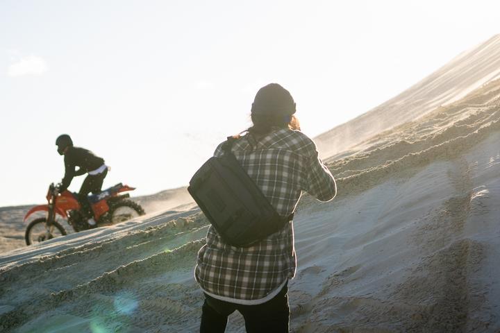 Actual product image Wandrd Roam Sling (Camera shoulder bag, 9 l)