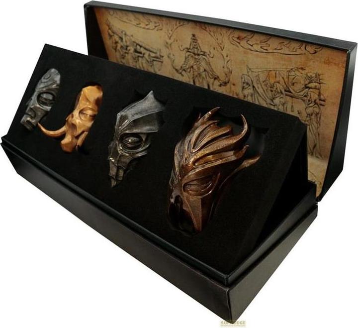 Image du produit Fanattik ELDER SCROLLS V SKYRIM -Set 4 Masques de Prêtre Dragon Edition Limitée