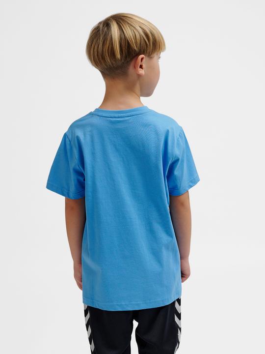 Image du produit hummel hmlTRES T-SHIRT S/S (134)