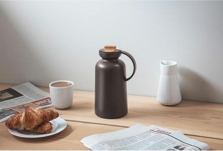 Actual product image Eva Solo Thermos Silouhette 1000 ml, Dark Brown (1 l)
