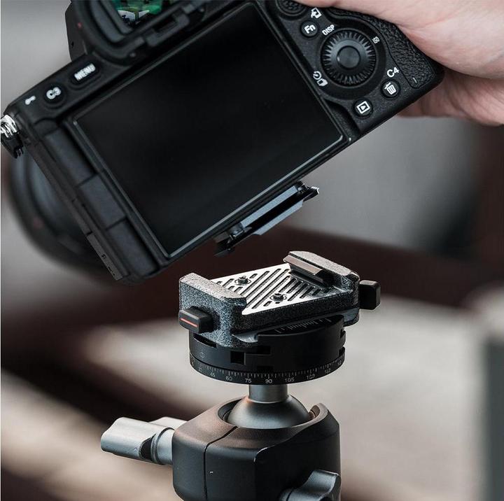 Actual product image Pgytech Quick Release Clamp Arca-Type V2 Set (Tripod quick-release plate)