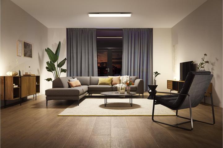 Actual product image Philips Hue Aurelle Basis BT (3550 lm)
