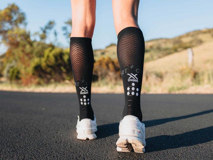 Produktbild Compressport FULL SOCKS Oxygen black (45 - 48)