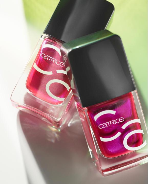 Actual product image Catrice ICONAILS Gel Lacquer (132 Petal To The Metal, Gel-Effect Nail Polish)
