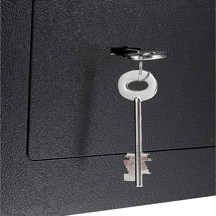 Immagine prodotto Yale Cassaforte a muro Value Safe - Nera - Solo chiavi - 7,7 l (7.70 l)