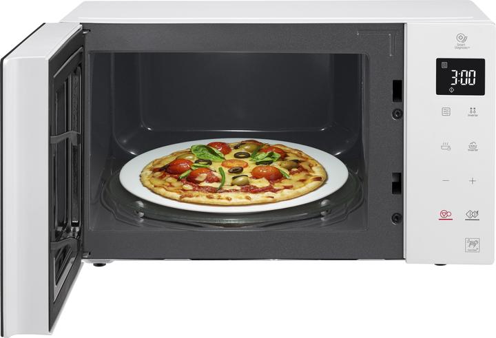 Actual product image LG MS23NECBW (23 l)