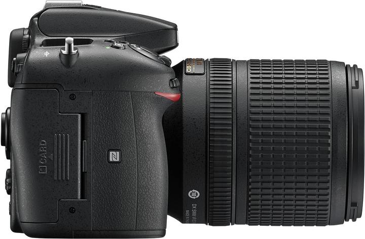 Actual product image Nikon D7200 Kit (18 - 140 mm, 24.20 Mpx, APS-C / DX)