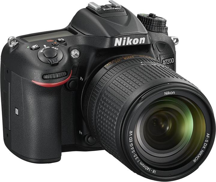 Actual product image Nikon D7200 Kit (18 - 140 mm, 24.20 Mpx, APS-C / DX)