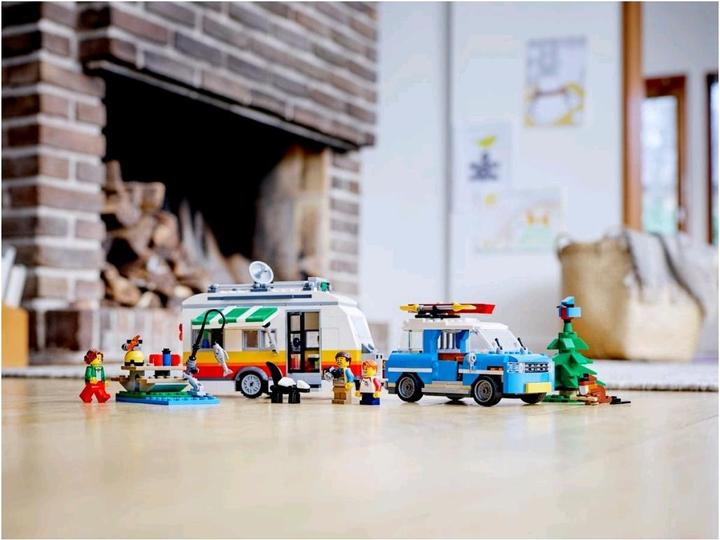 Actual product image LEGO Camping holiday (31108, LEGO Creator 3-in-1)