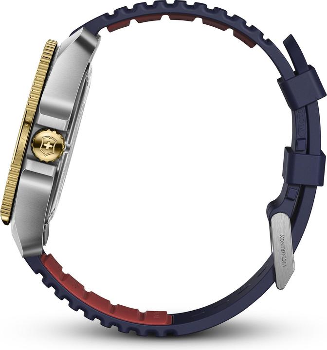 Image du produit Victorinox Journey 1884 Quartz Three hands Steel & Mineral, montre de plongée, 43 mm, Cadran Bleu, Bracelet Cao (Montre de plongée, 43 mm)