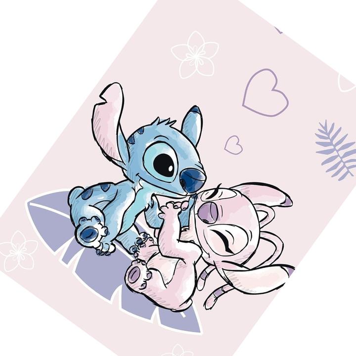 Actual product image Lilo & Stitch Beach Towel (140 x 70 cm)