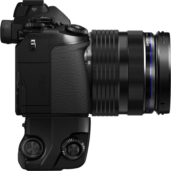 Produktbild Olympus Hld-7 (Batteriegriff)