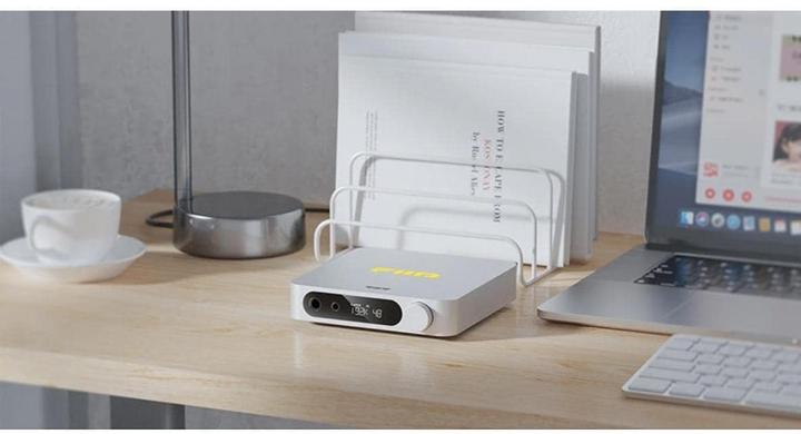 Actual product image FiiO K11 R2R (Display, gain switch, USB-DAC)