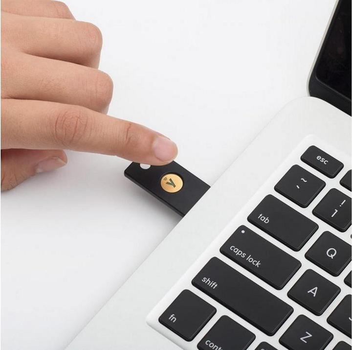 Produktbild Yubico YubiKey 5 NFC