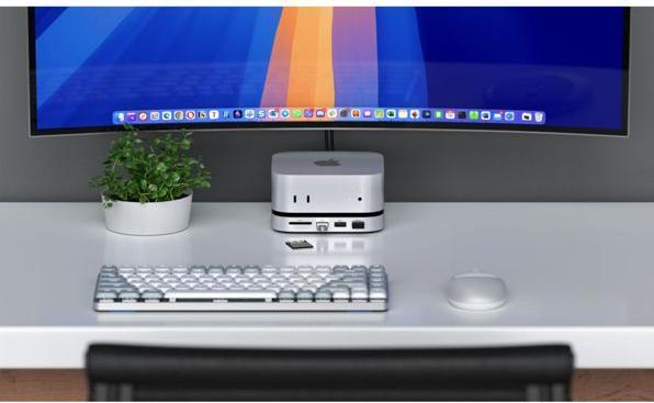 Immagine prodotto Satechi Mac Mini M4 Stand & Hub with SSD Enclosure (USB-C, 5 Porti)