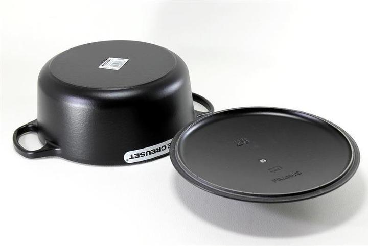 Actual product image Le Creuset Signature (20 cm, Casserole + Stewpot, Cast iron)