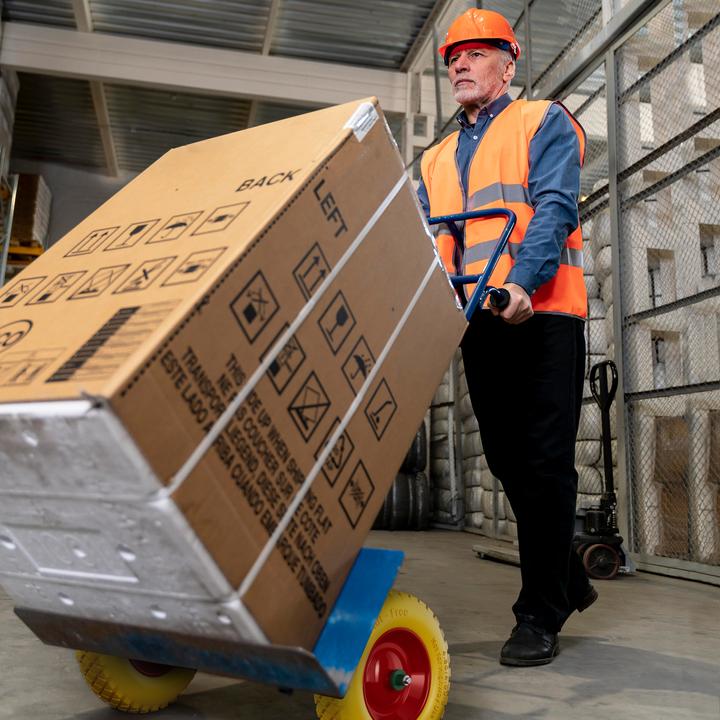 Image du produit Wiltec Roue – Pneu de brouette 4.8/ 4.00-8 avec Axe jaune Increvable Charge jusqu’à 160 kg