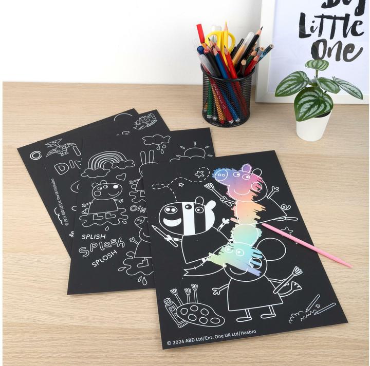 Actual product image Undercover Peppa Pig scratch picture set