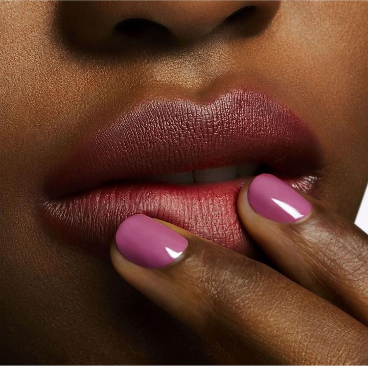 Produktbild MAC Cosmetics Powder Kiss Lipstick (926 Dubonnet Buzz)