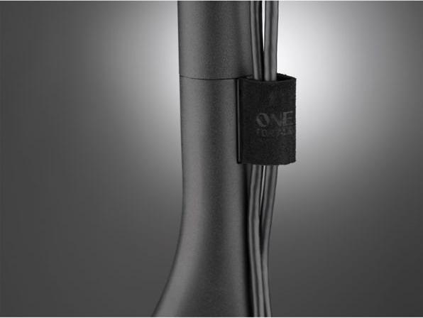 Image du produit One for All Full Metal Tripod WM7461 (Universel, 65", 30 kg)