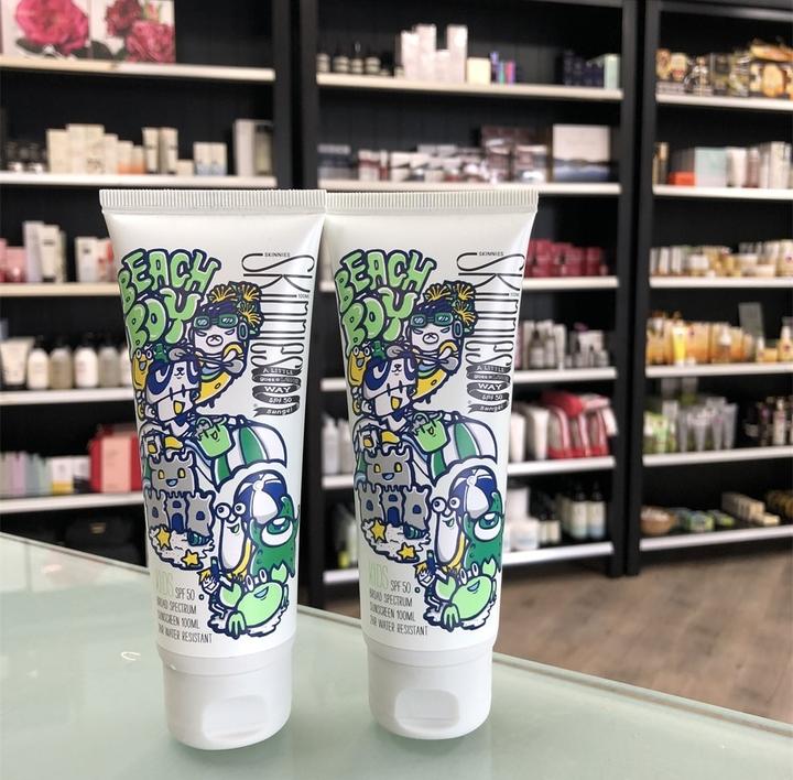 Produktbild Skinnies Beach Boy Kid SPF 50 (Sonnencreme Gesicht, SPF 50+, 100 ml, 100 g)
