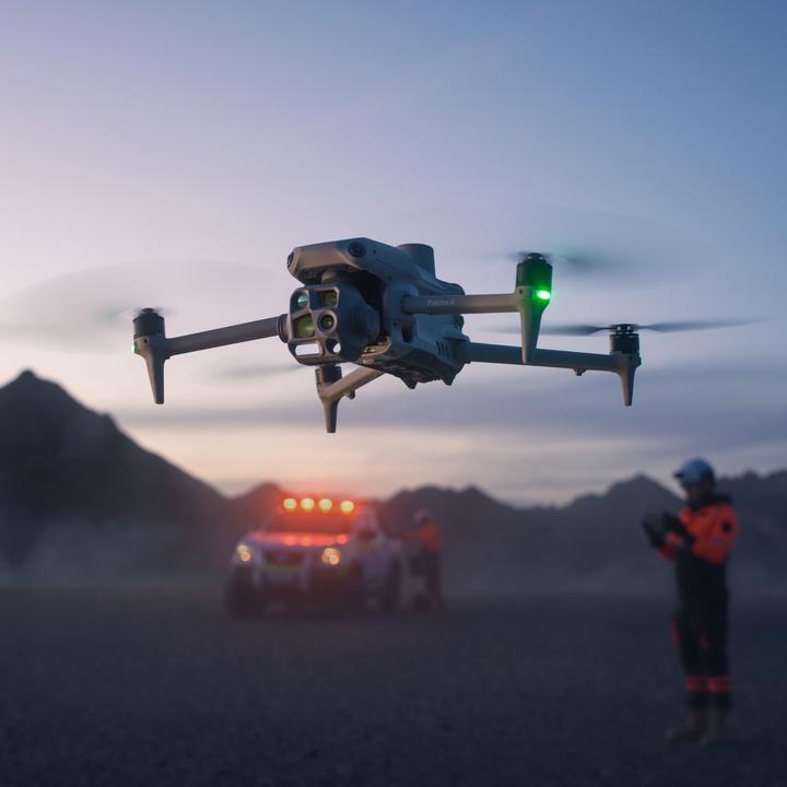 Actual product image DJI Matrice 4T (EU) (1219 g, 48 Mpx)