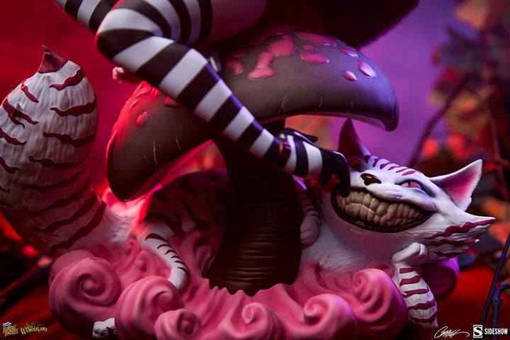 Produktbild Sideshow Fairytale Fantasies Collection “Alice in Wonderland” Game of Hearts Edition Statue