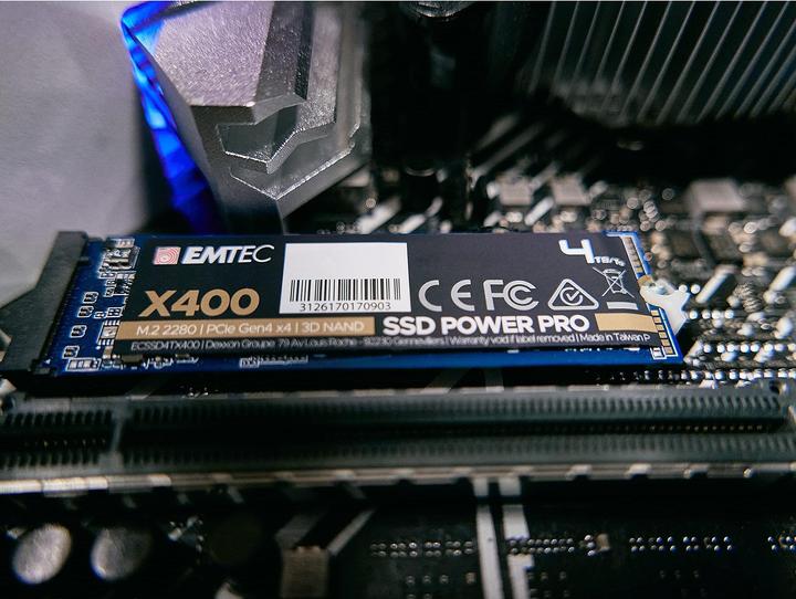 Immagine prodotto Emtec SSD 3D NAND Phison SATAIII X400 (1000 GB, M.2 2280)