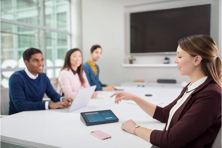Produktbild Logitech Zoom Room Solution