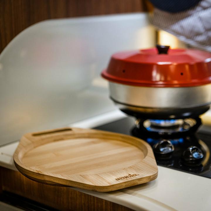 Immagine prodotto Omnia Sottopentola in bambù per il forno (1 x, Pan coaster)