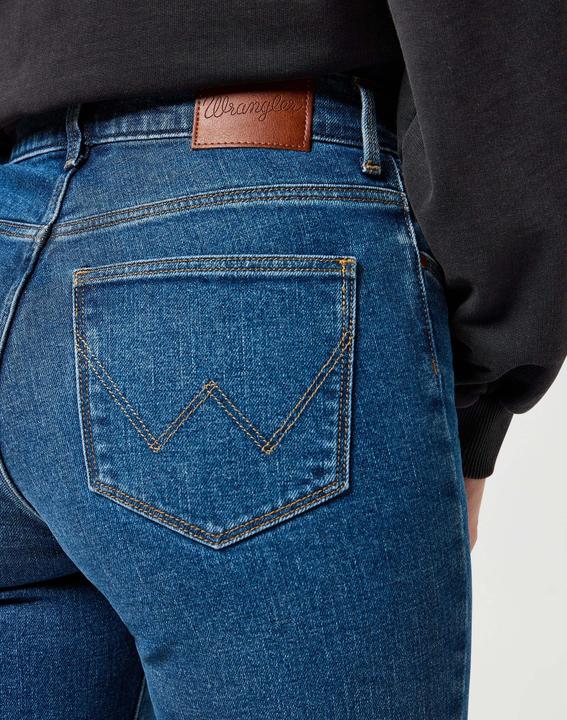 Actual product image Wrangler Jeans Straight (32)