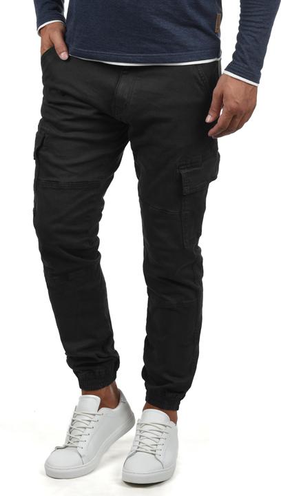 Black (999)
