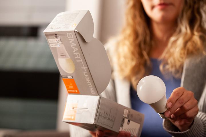 Produktbild Ledvance Smart+ Wifi Classic (E27, 14 W, 1521 lm, 3 x, F)