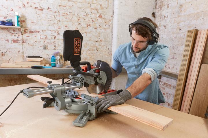 Actual product image Black & Decker BLACK&DECKER BES700-QS