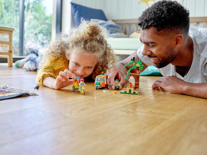 Actual product image LEGO City - Picnic in the Park (60326, LEGO City)