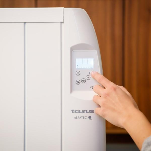 Actual product image Taurus Malbork Connect 1500 - Electric Radiator WiFi (1500 W)