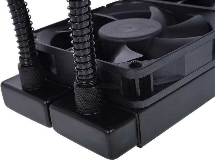 Actual product image Alphacool Eisbaer LT 240