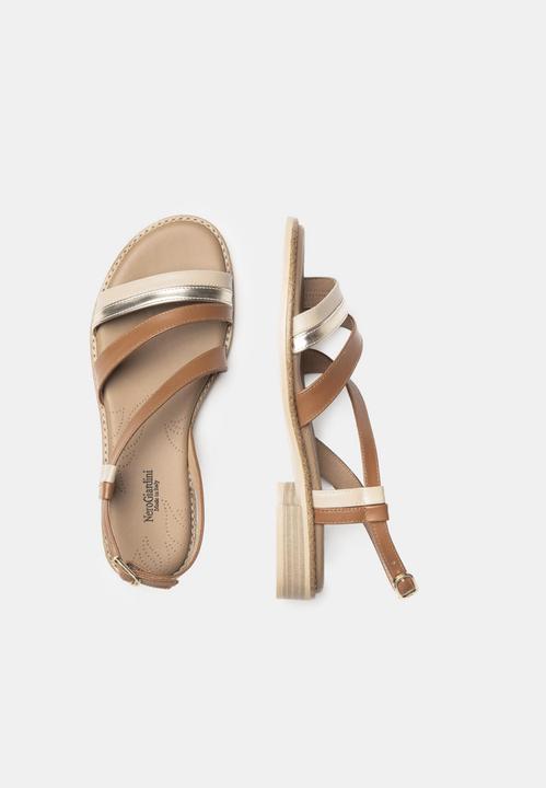 Actual product image Nero Giardini Sandalen (38)
