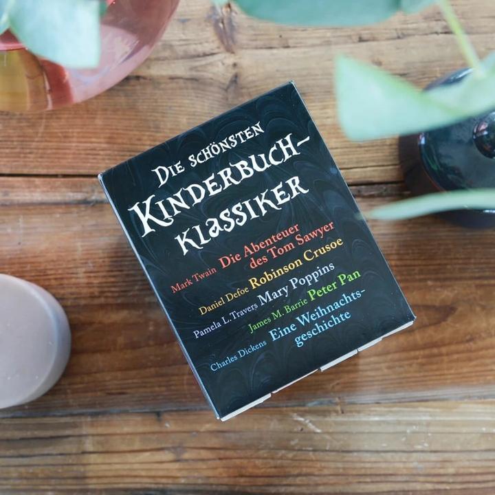Immagine prodotto Die schönsten Kinderbuchklassiker (Tedesco, Daniel Defoe, Curt Noch, Charles Dickens, Horst Limke, Cornelia Haas, 2022)