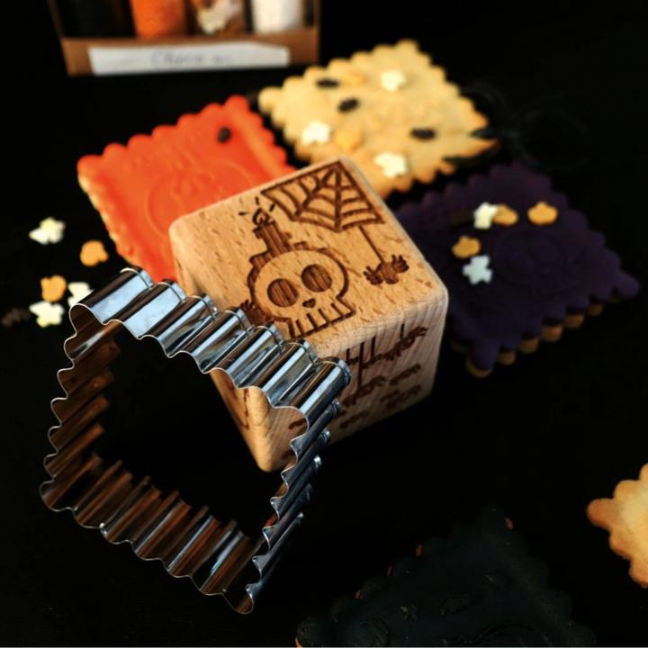Produktbild ScrapCooking Ausstecher mit Würfelstempel Halloween