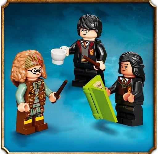Actual product image LEGO Hogwarts Moment: Divination Lesson (76396, LEGO Harry Potter)
