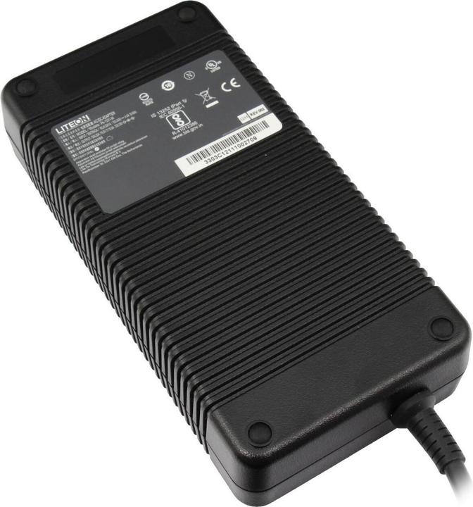 Actual product image Clevo 6-51-P3732-010 (330 W)