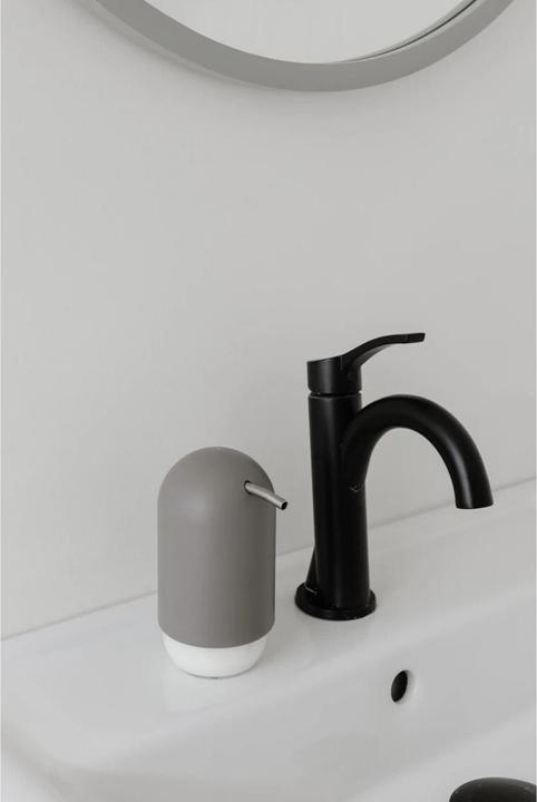 Actual product image Umbra Touch