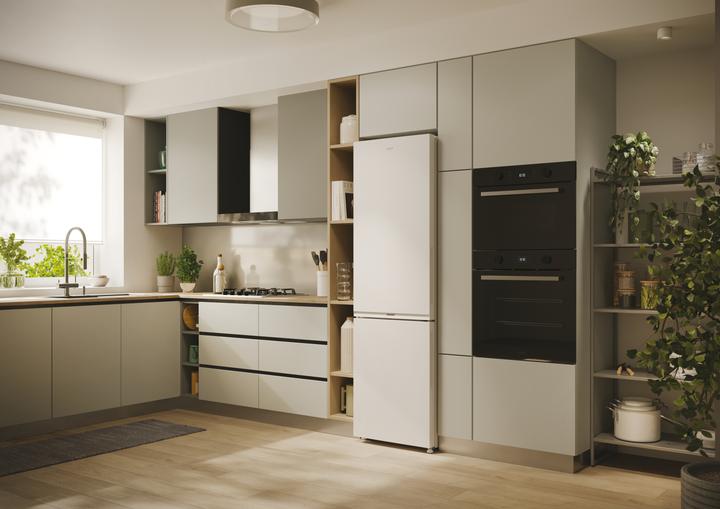 Image du produit Candy CNCQ2T518EW (279 l)