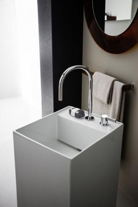 Actual product image Laufen Washbasin KARTELL 375x435x900mm frst o ÜL 2 HL m Dek line (435 mm, 375 mm)
