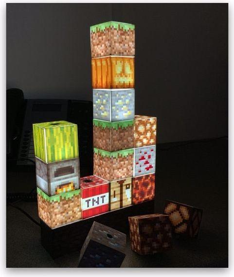 Actual product image Paladone Products Minecraft Block Building Light EU
