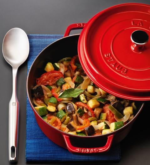 Actual product image Staub La Cocotte Cocotte high, 24 cm, black (24 cm, Casserole + Stewpot, Cast iron)